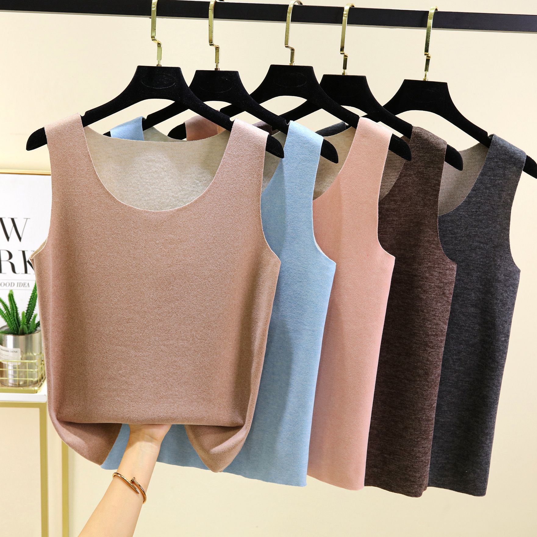 Jesienna i zimowa ciepła kamiz – Sleeveless Undershirt recenzja i cena