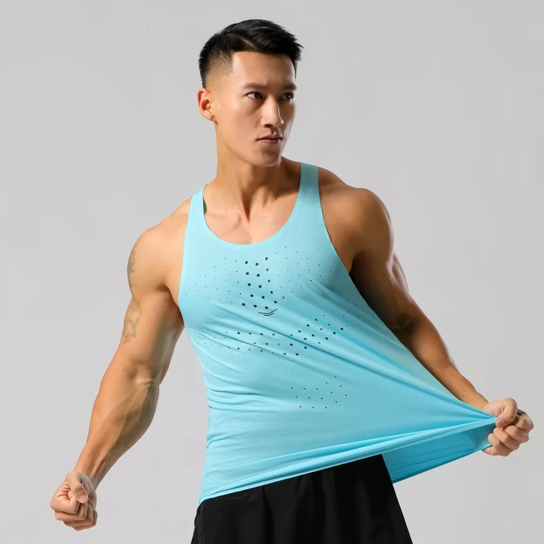 Męskie lekkie kamizelki do bie – Sleeveless Undershirt recenzja i cena